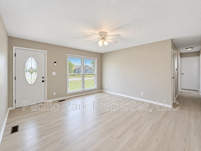 2801 N Routiers Ave