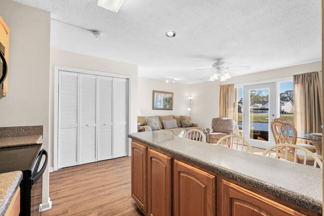 Photo - 217 Double Eagle Dr Unit SI ID1329047P