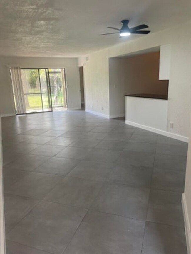 Photo - 3355 Jaywood Terrace