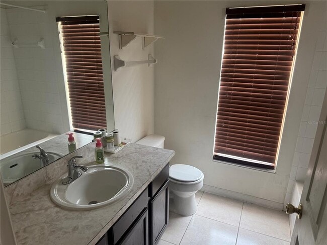 Photo - 129 Piccolo Way