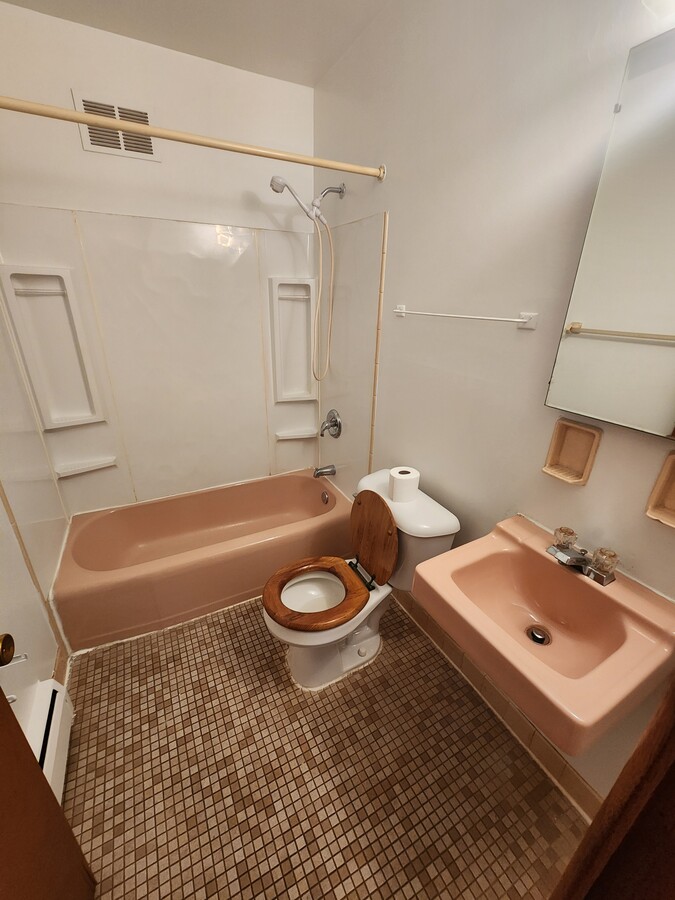 Photo - 1484 Unit 15