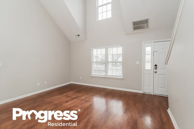 Photo - 5237 Hildreth Court