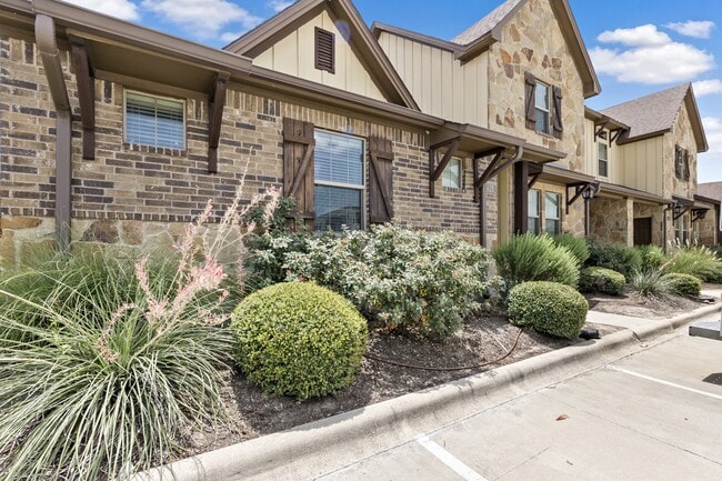 Building Photo - 429 Baby Bear Dr