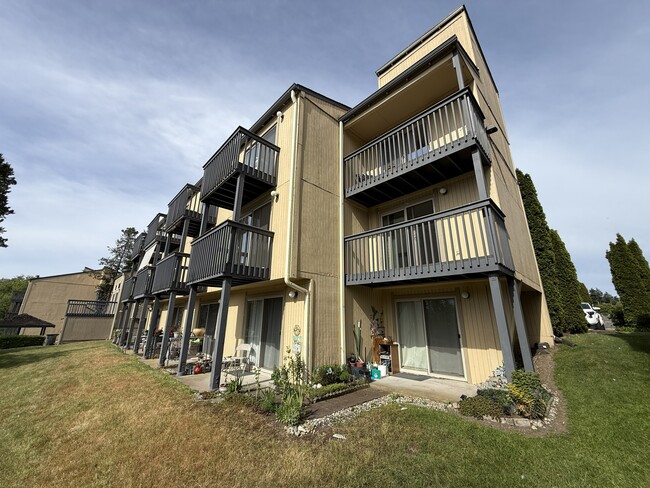 Building Photo - 31003 14th Ave S Unit Liberty Lake