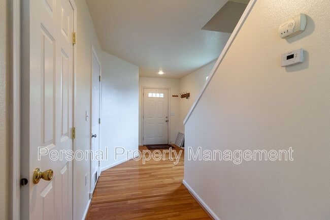 Photo - 3500 Olive St