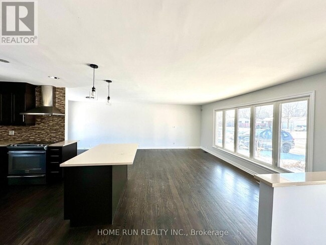 Photo - 71 Ashburn Dr