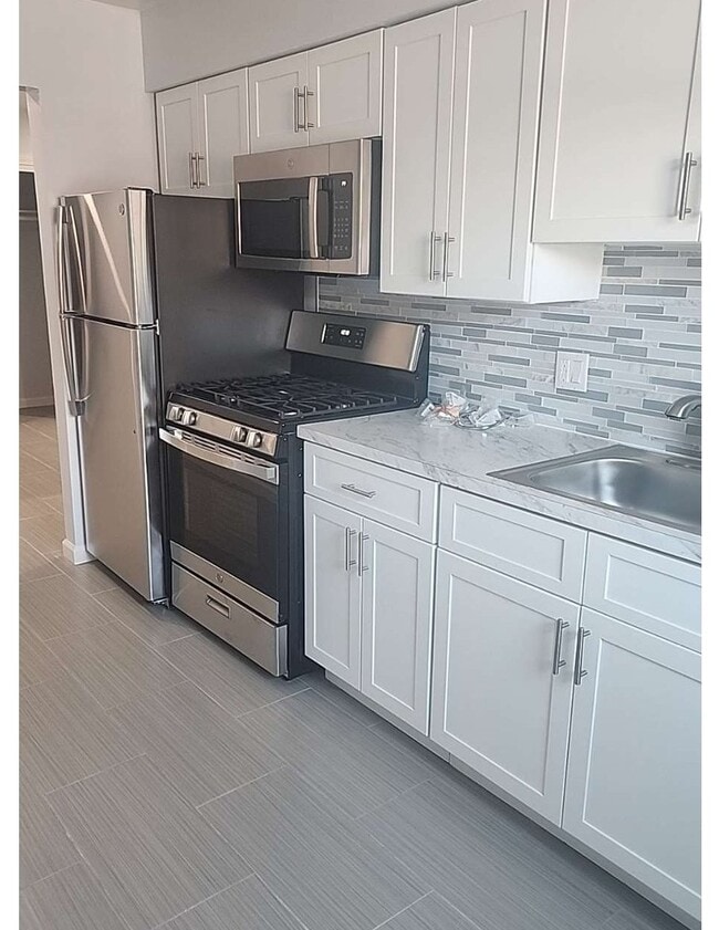 Grove Hill Apartments