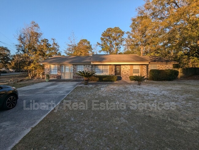 Building Photo - 599 Olive St Rental