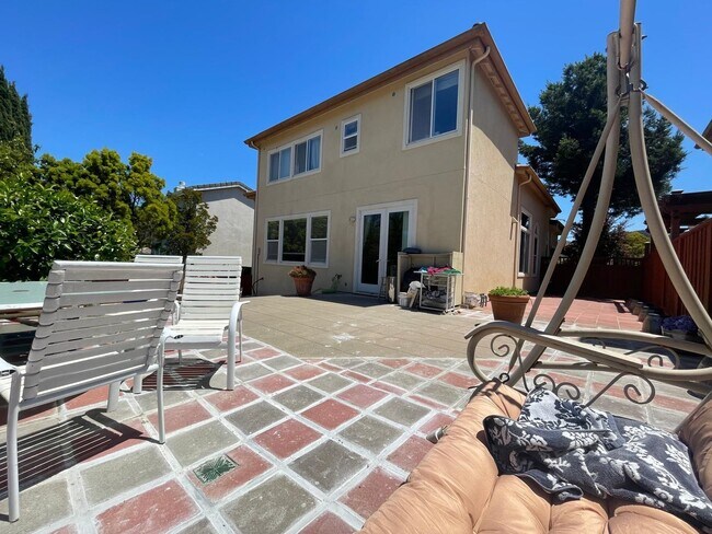 Photo - 1013 Ridgeview Dr