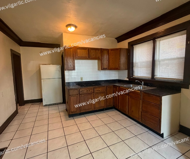 4013 Pulaski St Unidad 1-F
