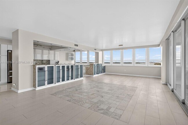 Photo - 11 Island Ave Unidad 1212