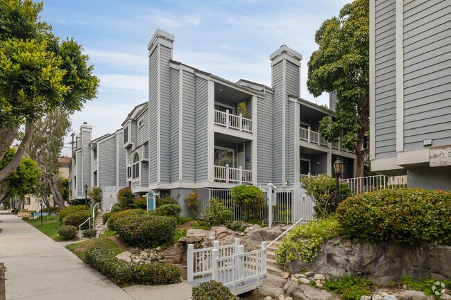 Photo - Beachport Village Apartments