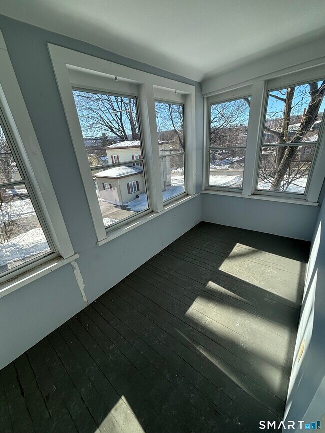 Photo - 11 Roberts St Unit 2