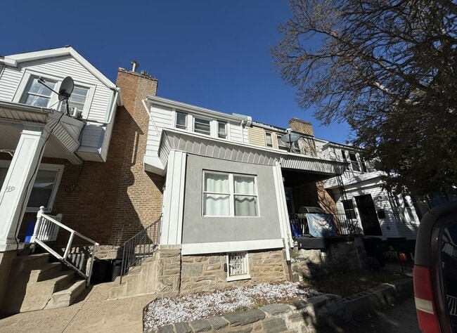 Building Photo - 51 E Montana-