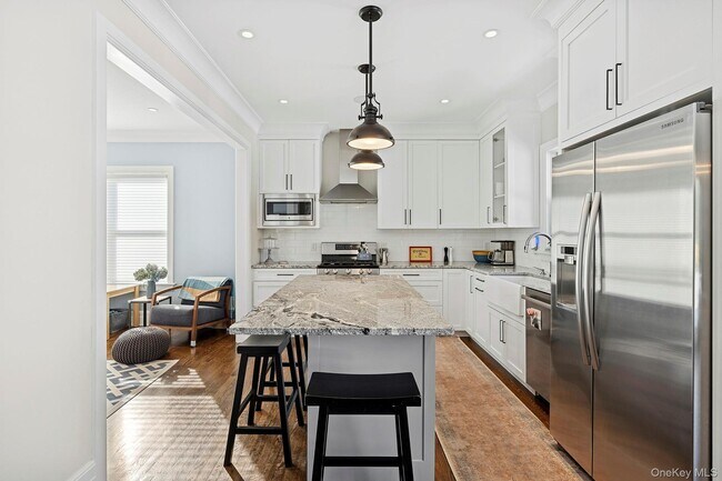 134A Montauk Hwy