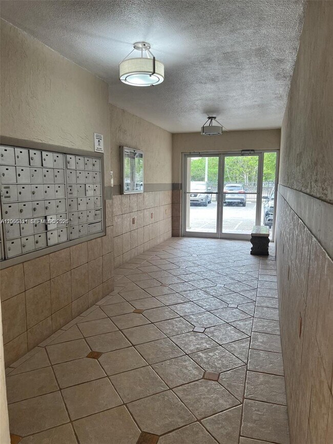 5501 NW 7th St Unit E204