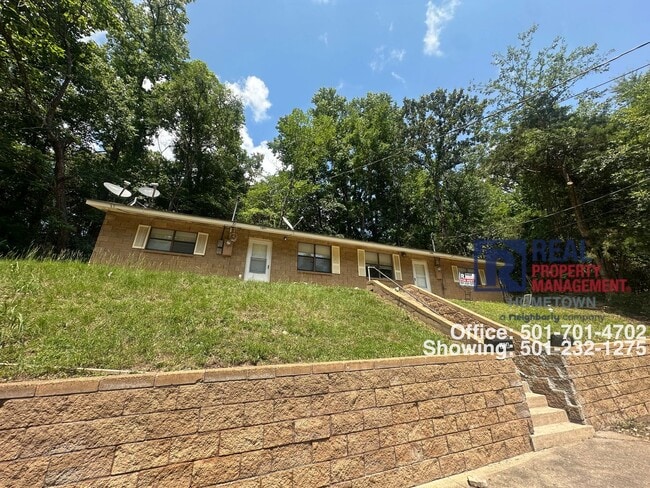 Building Photo - 109A Charles St Unit A