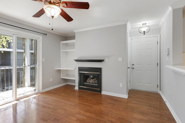 Photo - 625 Granville Ct