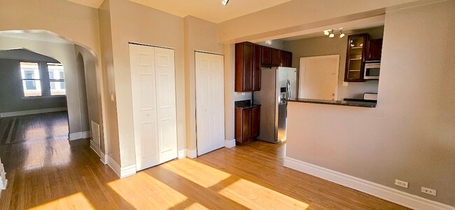 Photo - 38 N Menard Ave Unit 3A