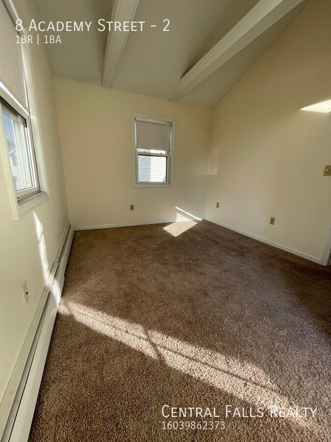 Photo - 8 Academy St Unidad 2