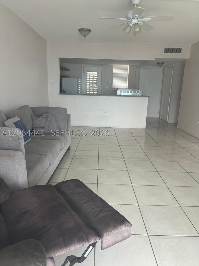 Photo - 2920 Point E Dr Unit N211