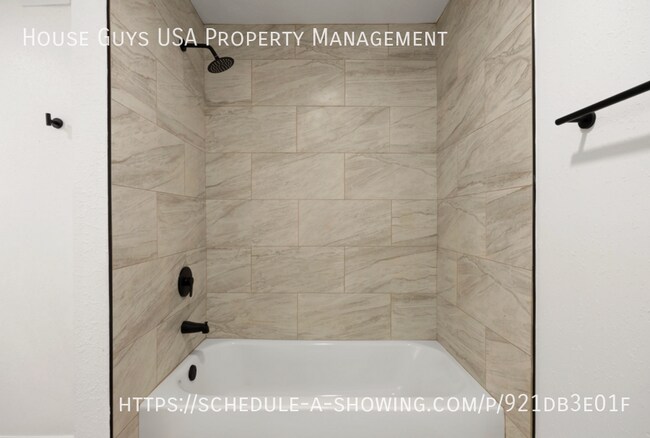 Photo - 9715 E 35th Terrace S