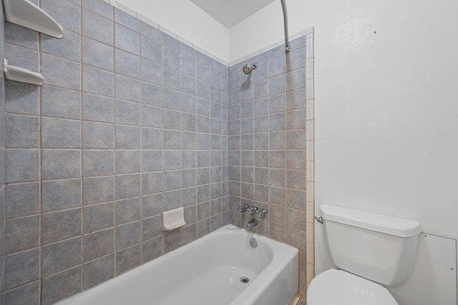 Photo - 19907 Lions Gate Dr