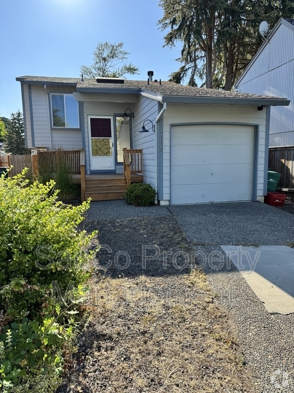 Building Photo - 7285 SW 158th Pl Rental