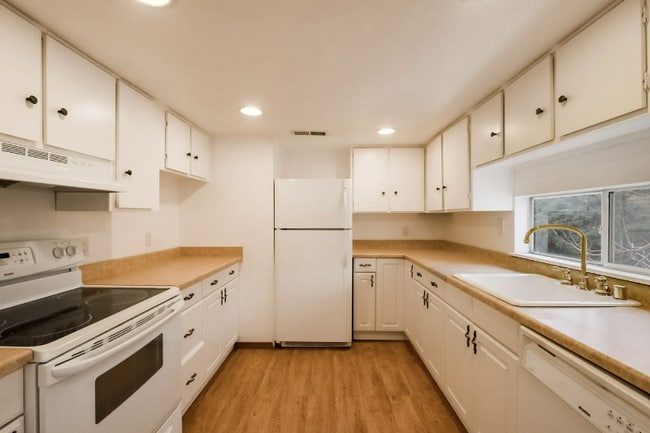 Photo - 3501 Juan Tabo Blvd NE Unit J8