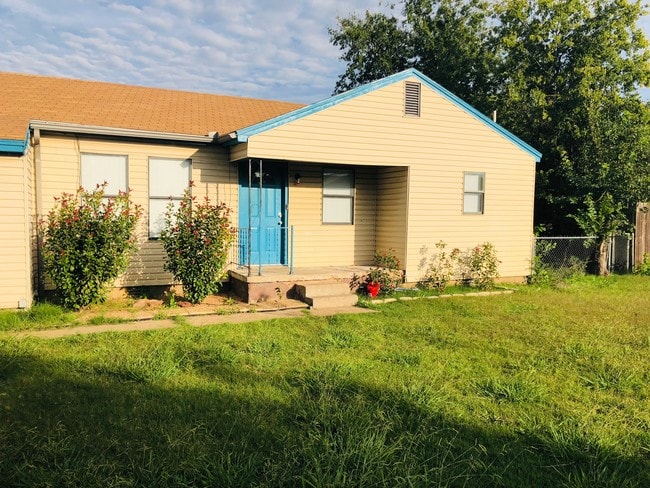 Photo - 3 NW 26th St