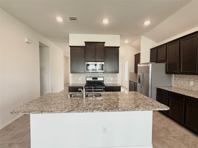 Building Photo - 23603 Legano Dr