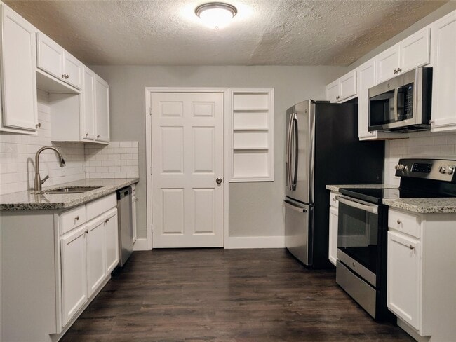 Photo - 7346 Iwo Jima Rd