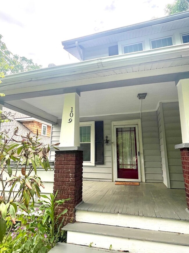 Beautiful Historic Kenilworth 3 bed, 1.5 b... - Beautiful Historic Kenilworth 3 bed, 1.5 b... Casa