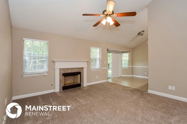 Photo - 330 E Country Woods Dr