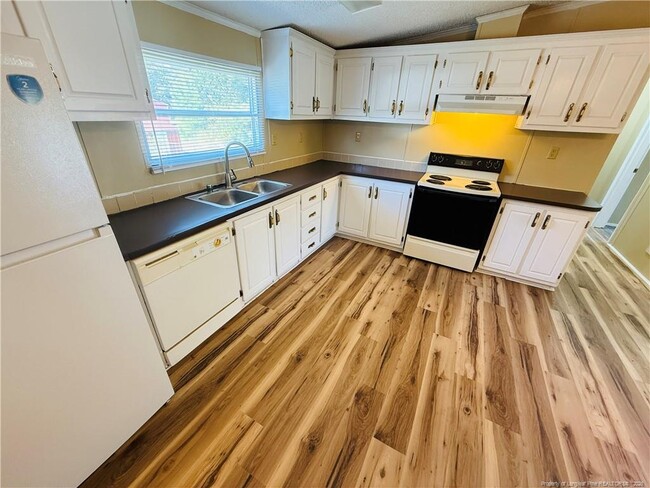 Photo - 30 Jefferson Ln