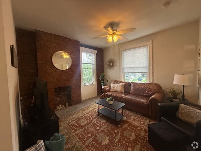 Building Photo - 3542 Edwards Rd Unit 3542 Edwards #2 Rental
