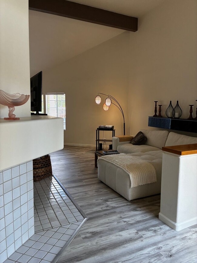 Photo - Beautiful La Jolla Condo – Fully Furnished... Unit 36