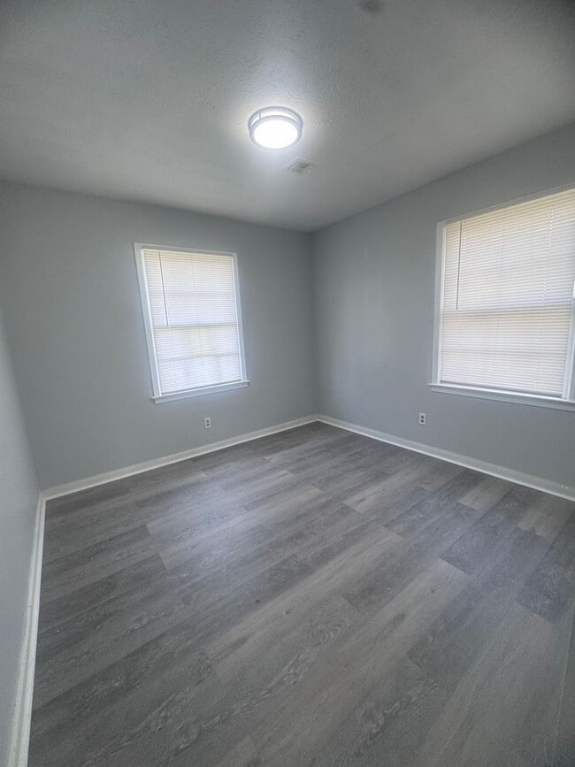 Photo - Newly Renovated Virginia Loop Road Home