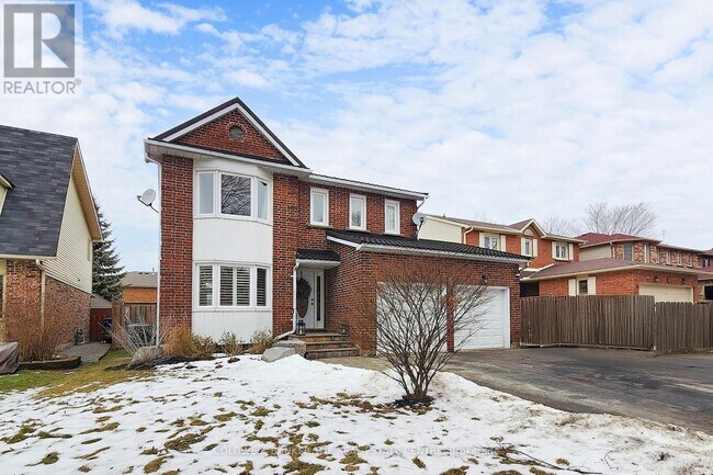 Photo - 32 Hollingshead Dr