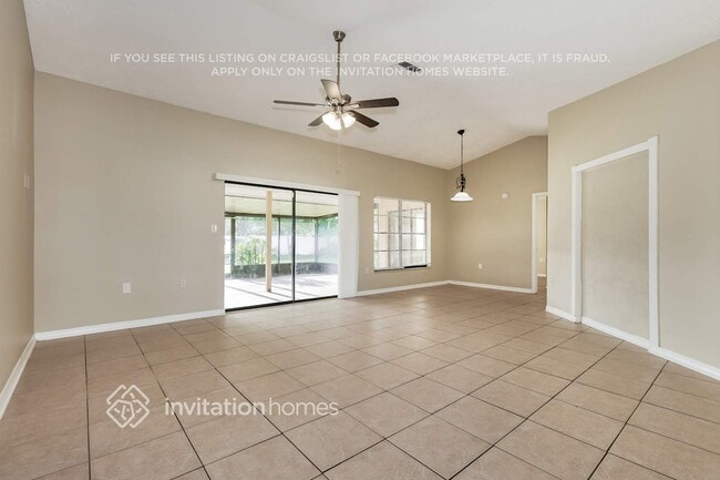 Photo - 1726 Lk Crst Ave