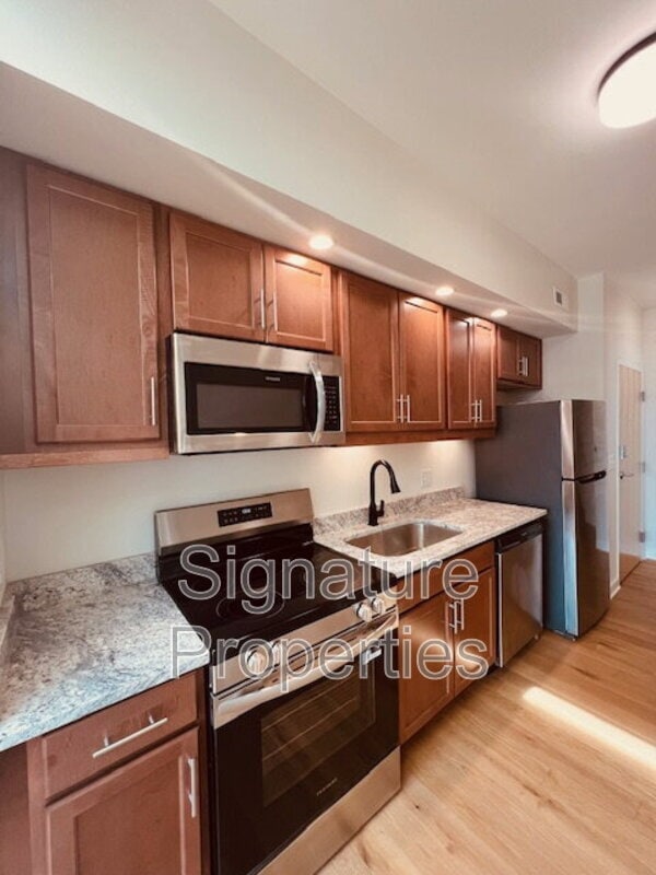 Photo - 712 High St Unit Apt 11