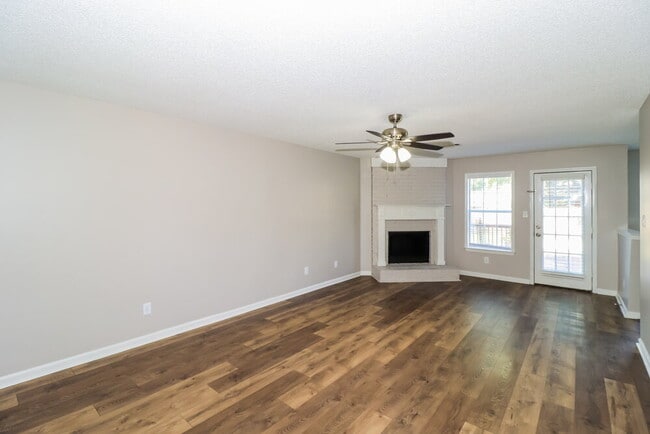 Photo - 8038 Allbright Cove