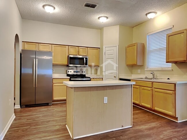 Photo - 8881 Shindler Crossing Dr