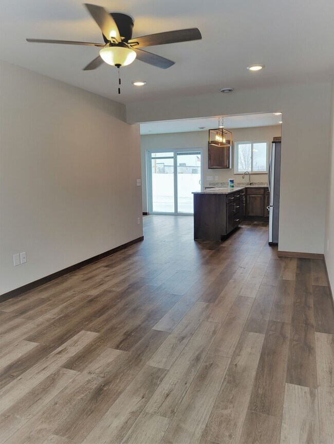 Photo - Middle Unit Townhouse