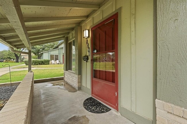 Photo - 5011 Fort Clark Dr