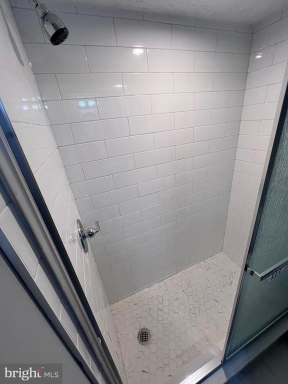 Photo - 307 Brethour Ct