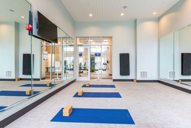 Photo - M2 at Millenia