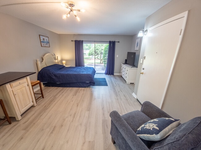 Photo - 357 Driftwood Cir Unit A