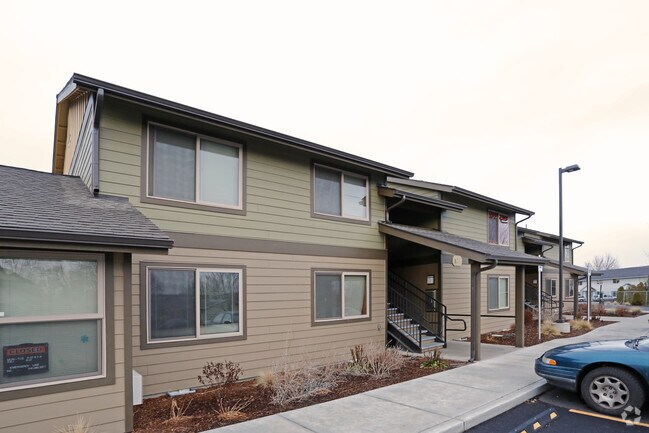 Photo - Crooked River - Wintergreen