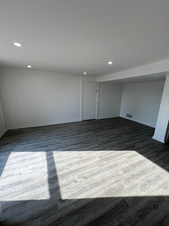 Photo - 1615 38th St Unit 2